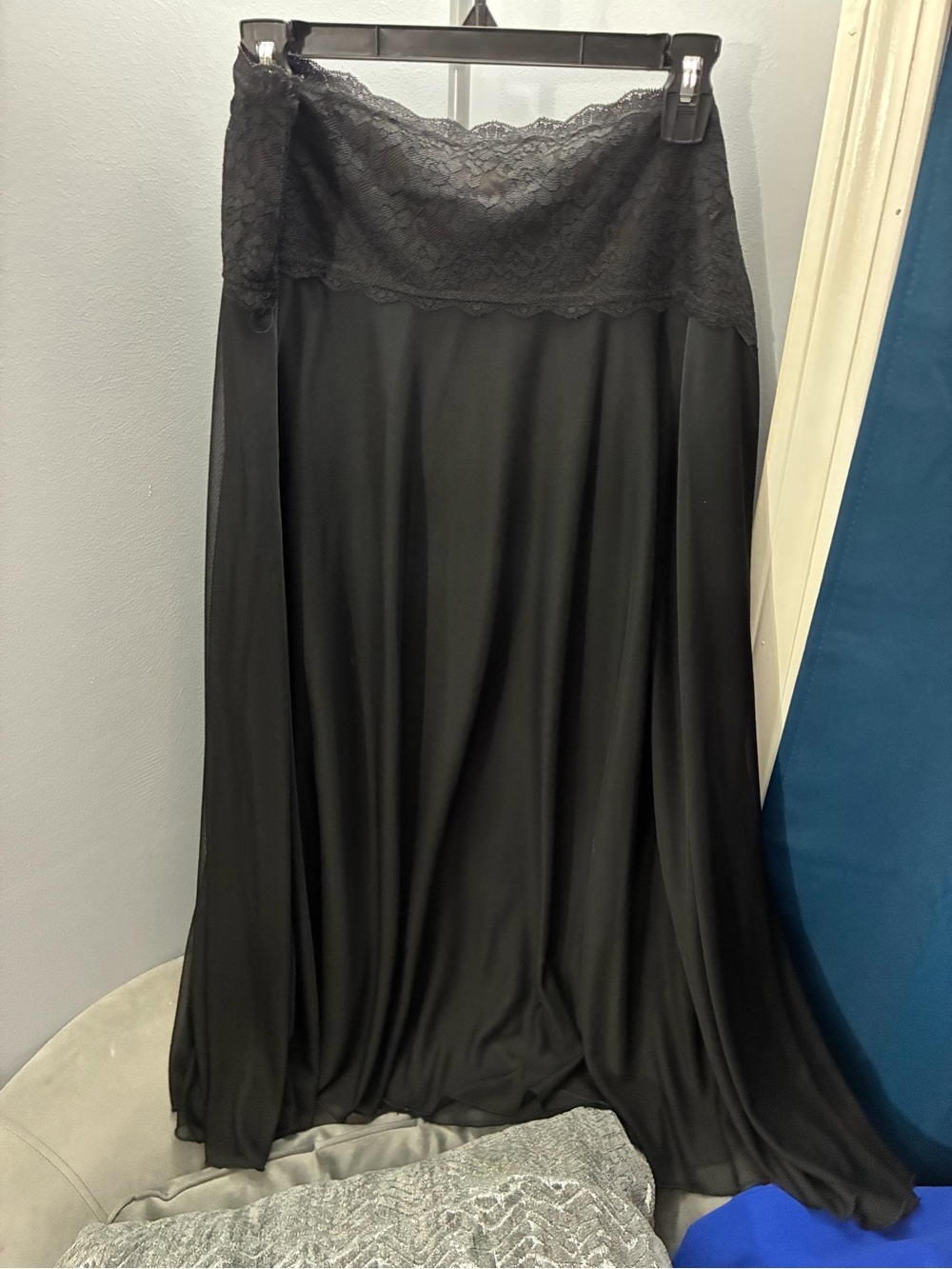 dressbarn Black A-Line Slip Skirt with Lace Waistband
